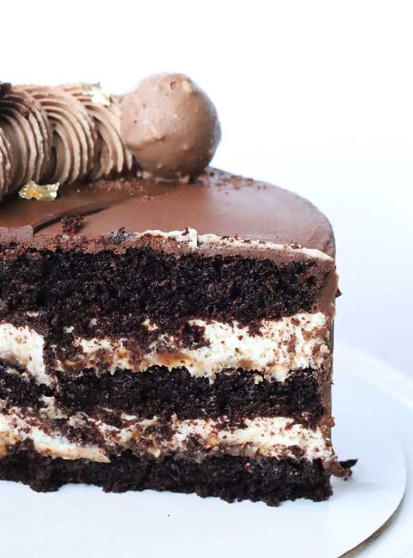 cofetaria zmeur tort snickers cofetaria zmeur tort snickers